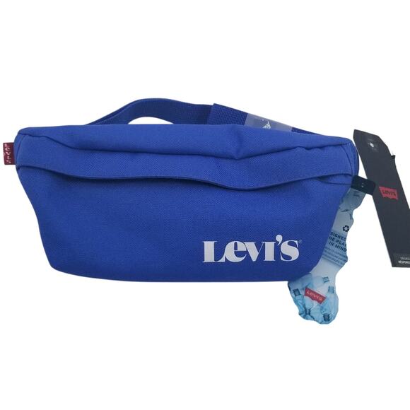 Levi's 90's Throwback Sling Bag Pack - Picture 2 of 3